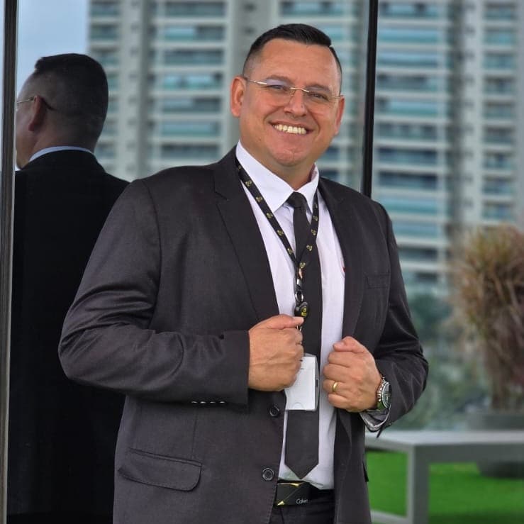 Imagem de perfil de Eric Fernando Vicente