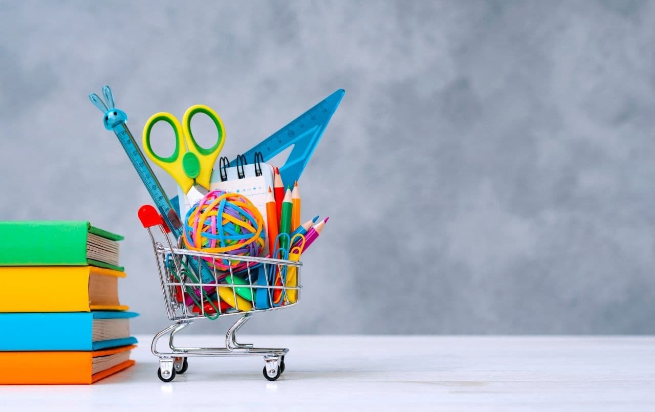 As melhores dicas para economizar na hora de comprar material escolar