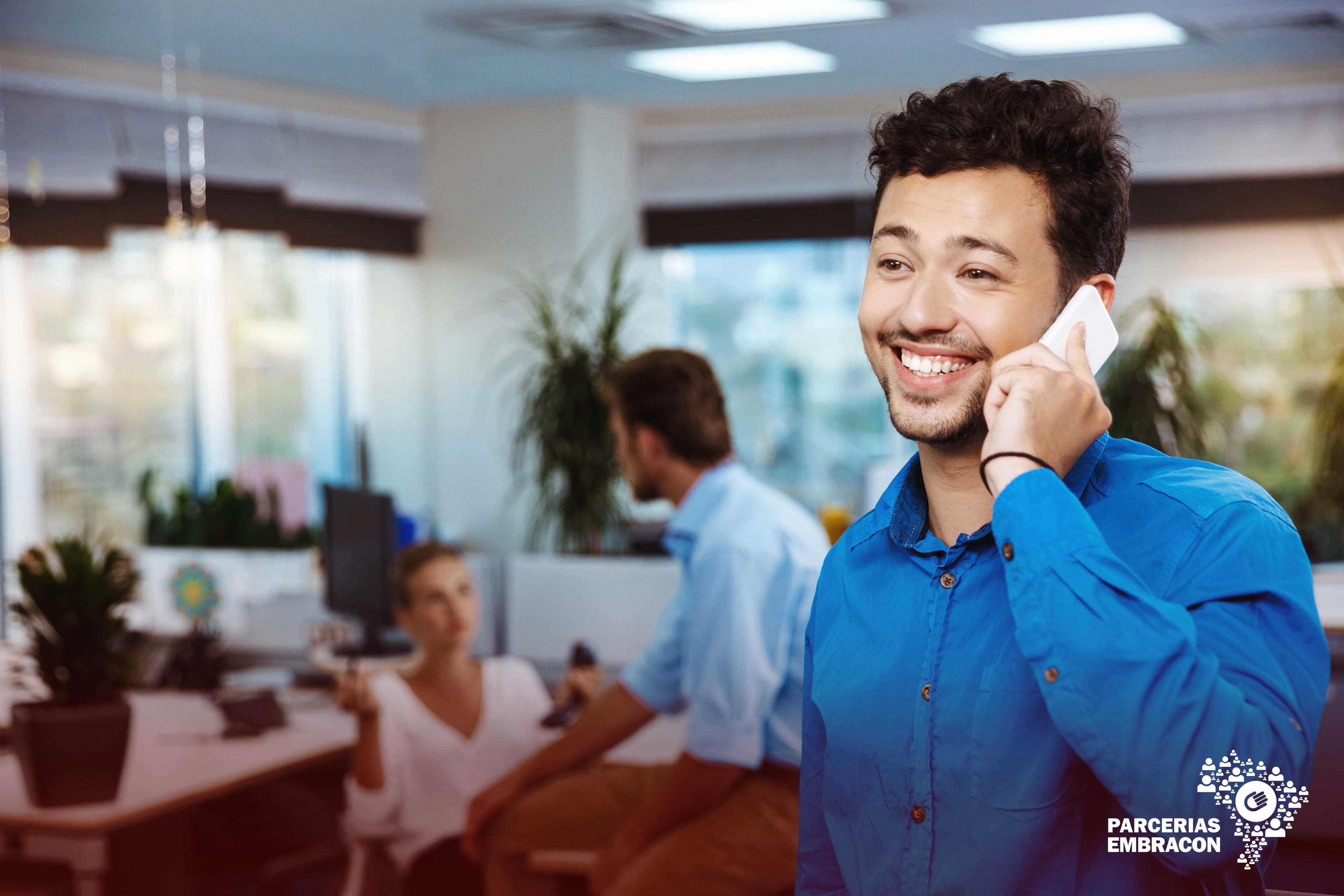 Qual o papel da escuta ativa na venda de consórcios?