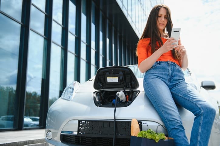 Ainda vale a pena comprar carros híbridos?